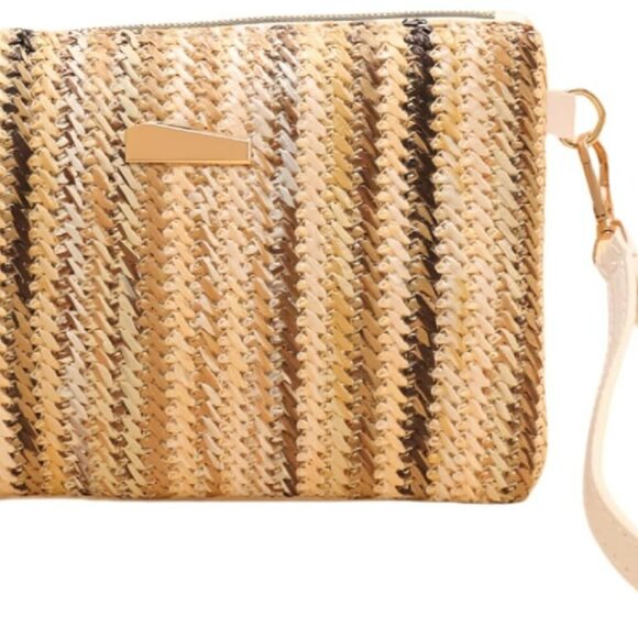 5.5 x 7.8 Inch Lightweight Straw Clutch Bag - Secure Zipper for Essentials - Picture 1 of 6
